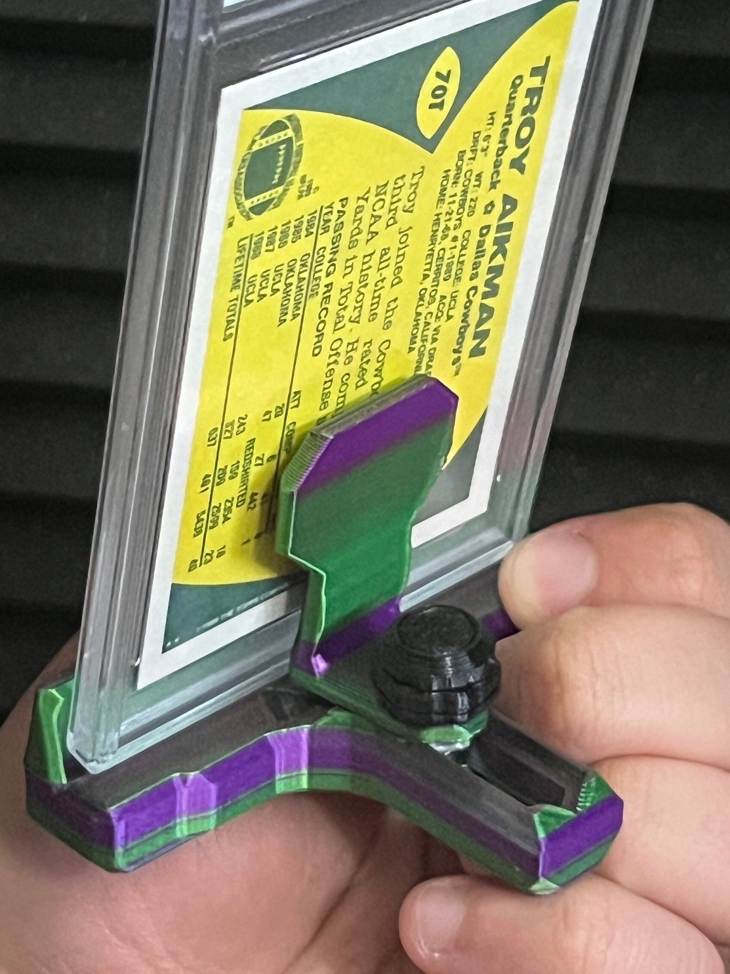 Collectible Trading Card Stand 3Dprinted for Graded Slabs & Top Loaders